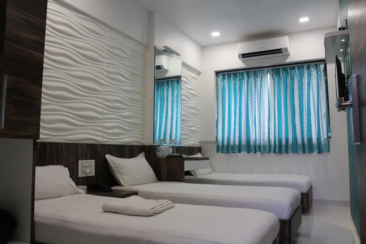 Hotel Voxton Mira-Bhayandar Exterior photo